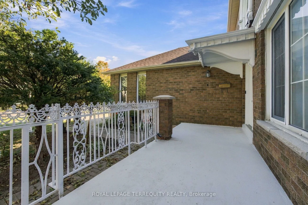 8, Mallory, Milliken Mills East, Markham