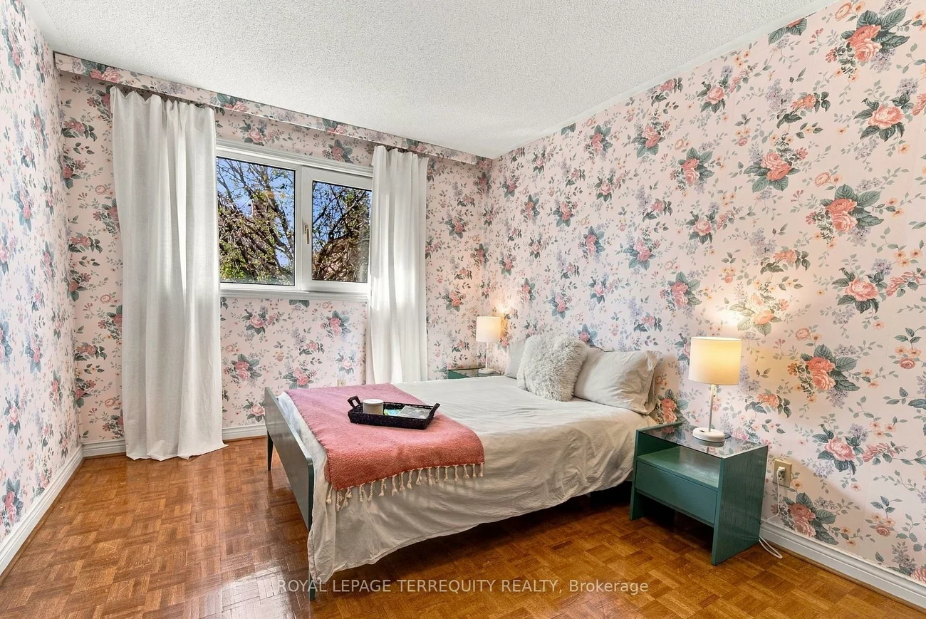 8, Mallory, Milliken Mills East, Markham