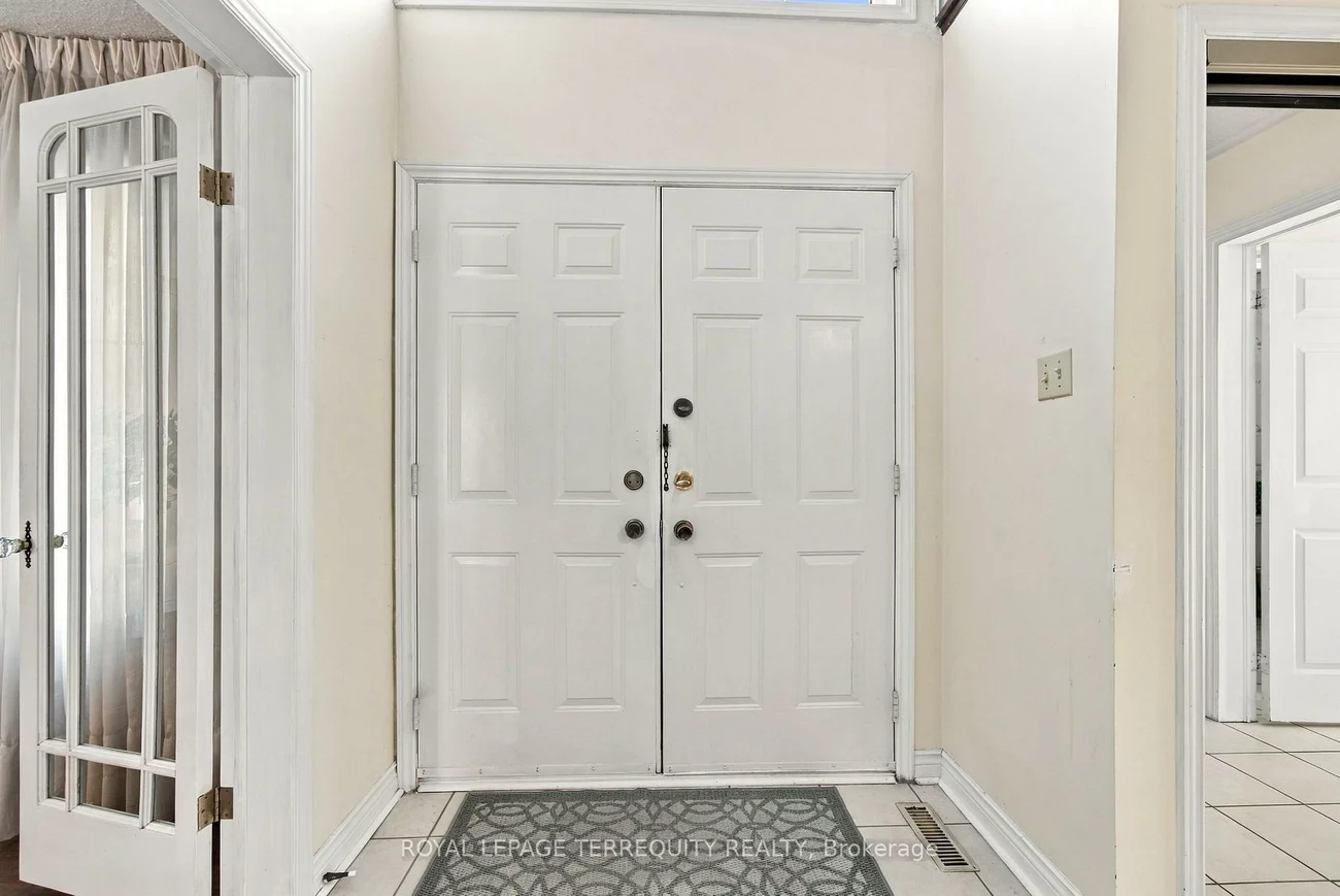 8, Mallory, Milliken Mills East, Markham