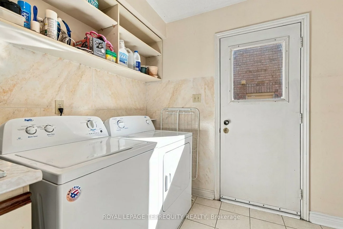 8, Mallory, Milliken Mills East, Markham