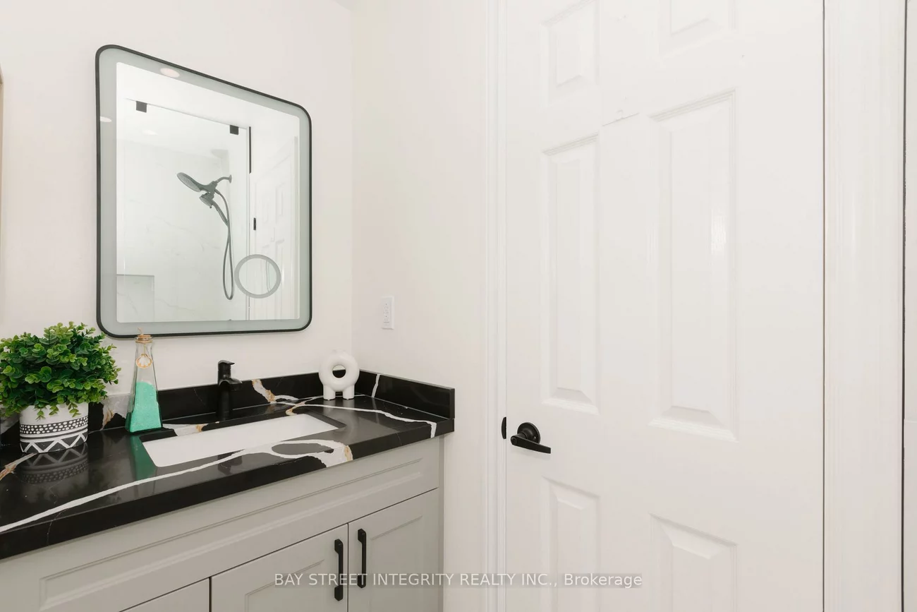 12, Charnwood, Aileen-Willowbrook, Markham