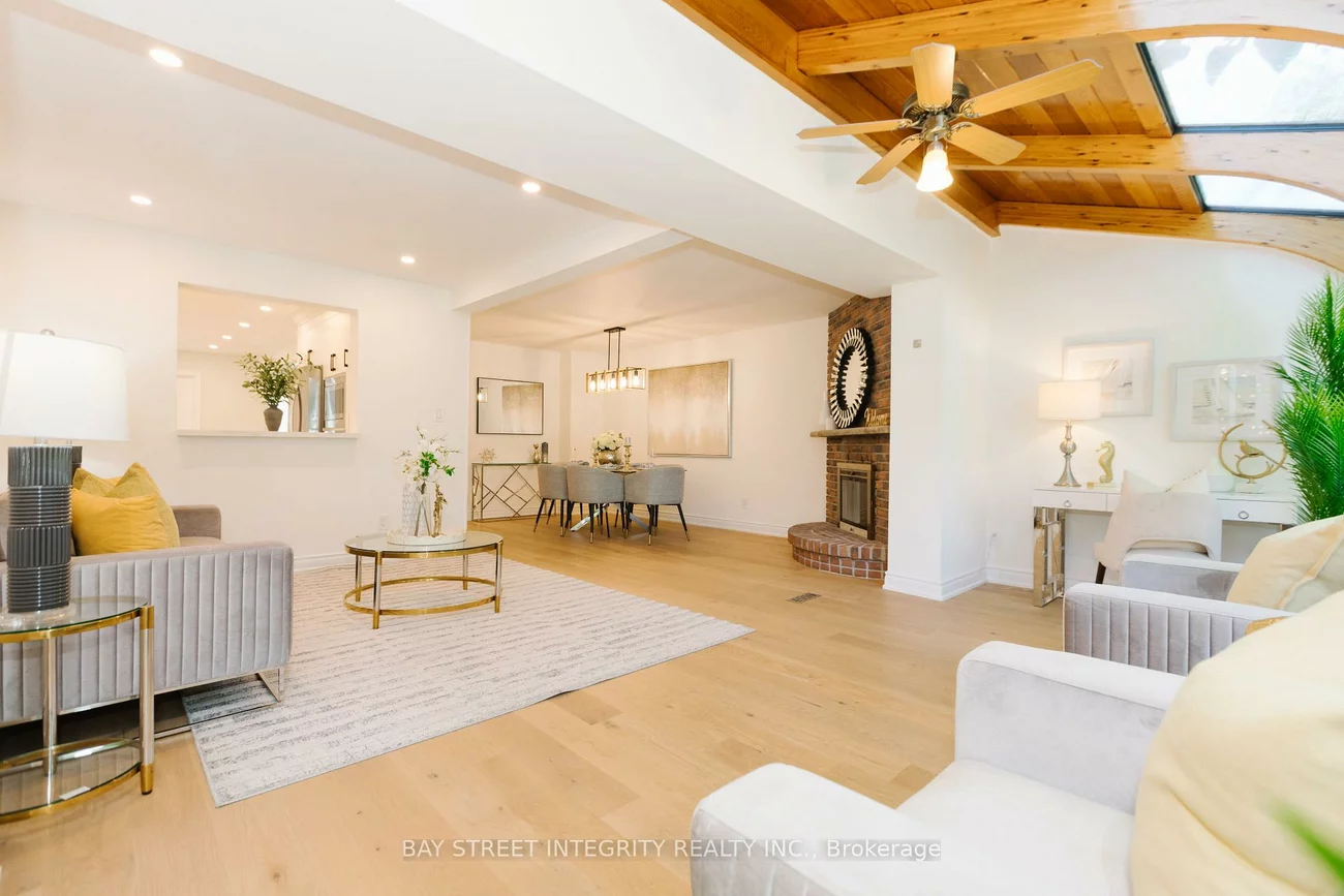 12, Charnwood, Aileen-Willowbrook, Markham