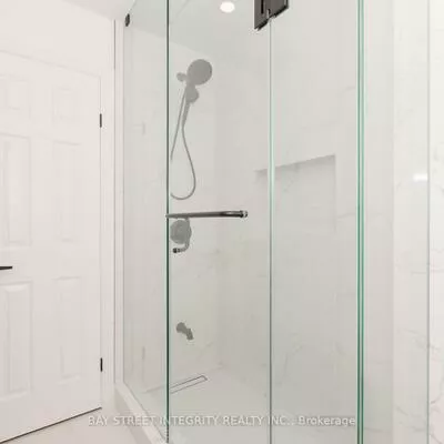 12, Charnwood, Aileen-Willowbrook, Markham