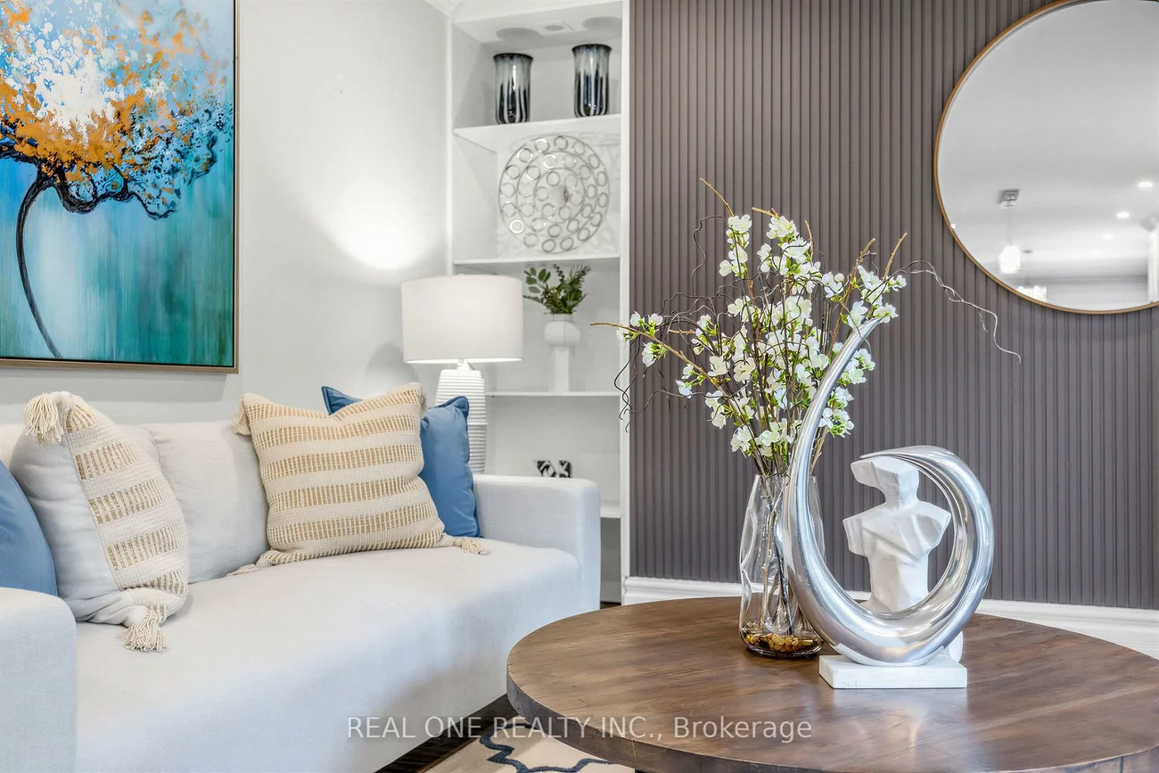 52, Fenwick, Unionville, Markham