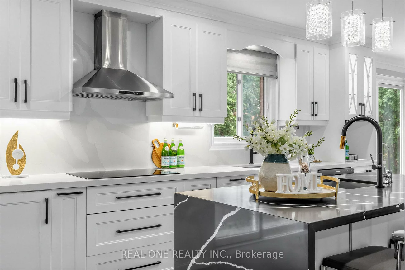 52, Fenwick, Unionville, Markham