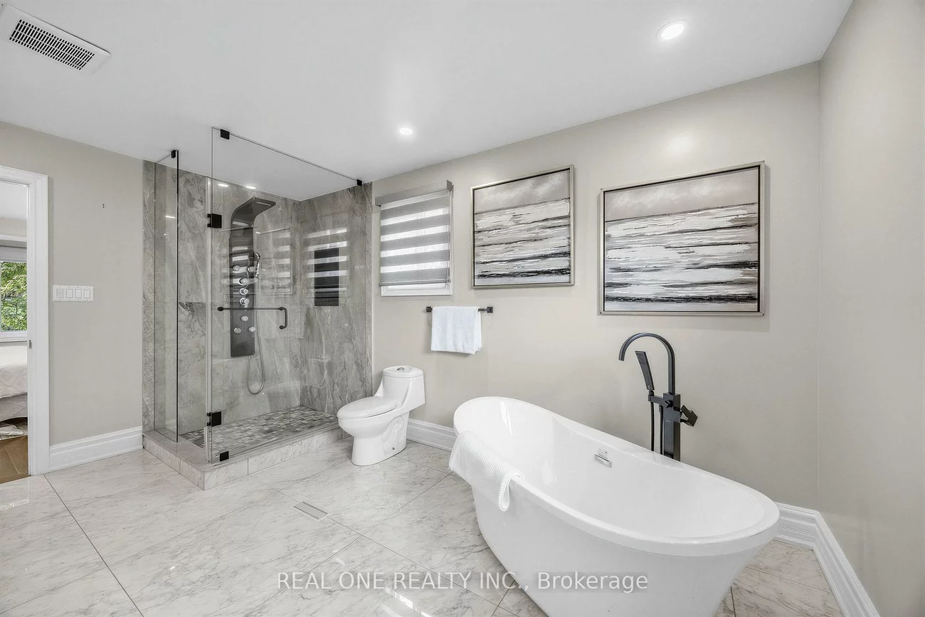 52, Fenwick, Unionville, Markham