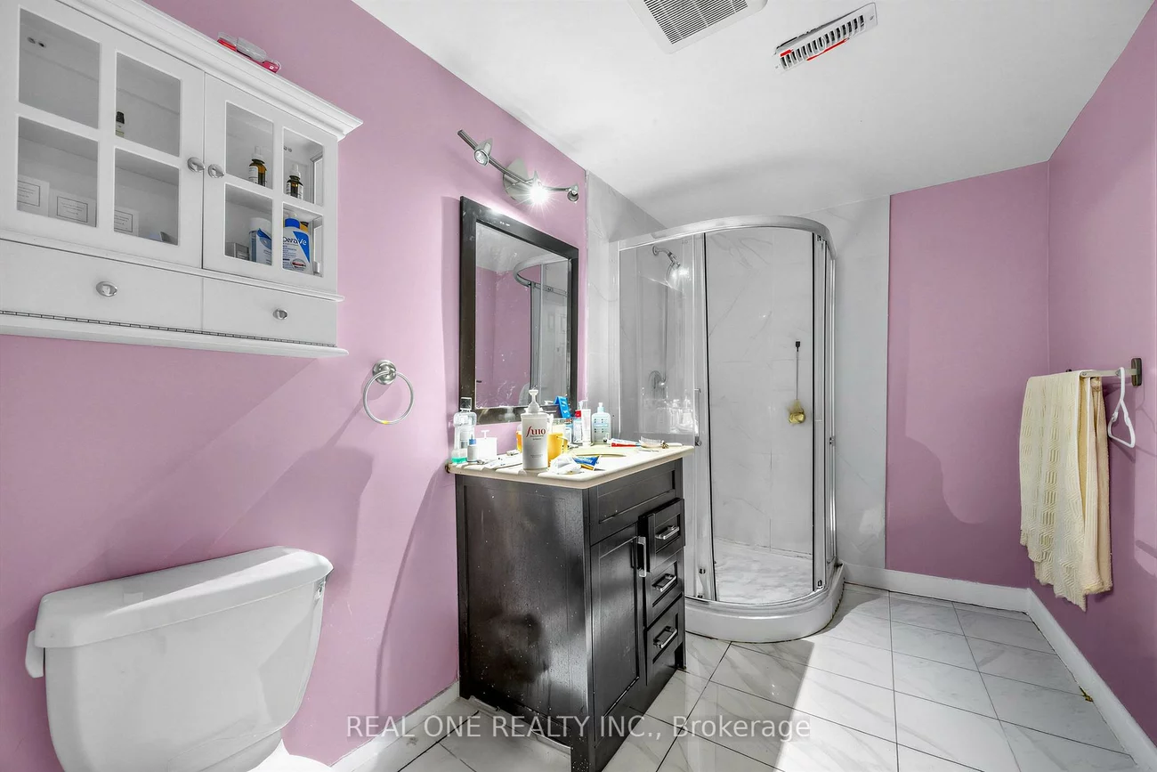 52, Fenwick, Unionville, Markham