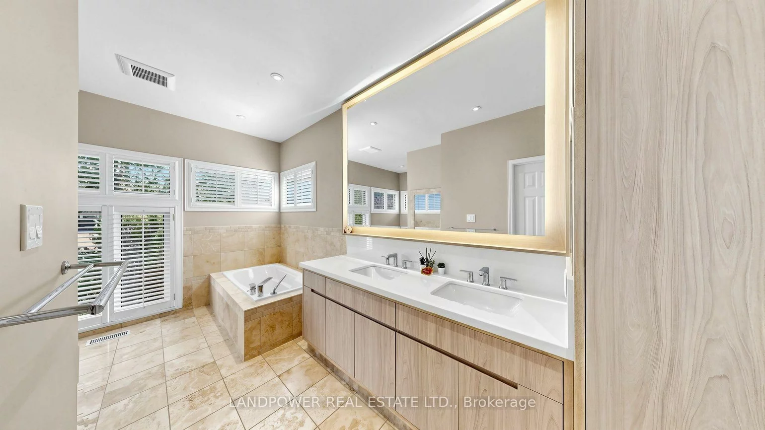 2, Ambleside, Unionville, Markham