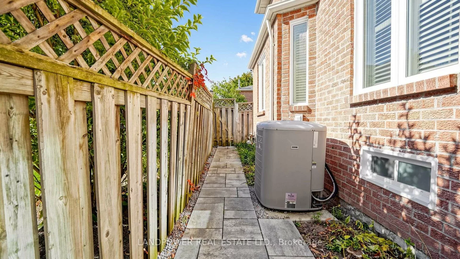 2, Ambleside, Unionville, Markham