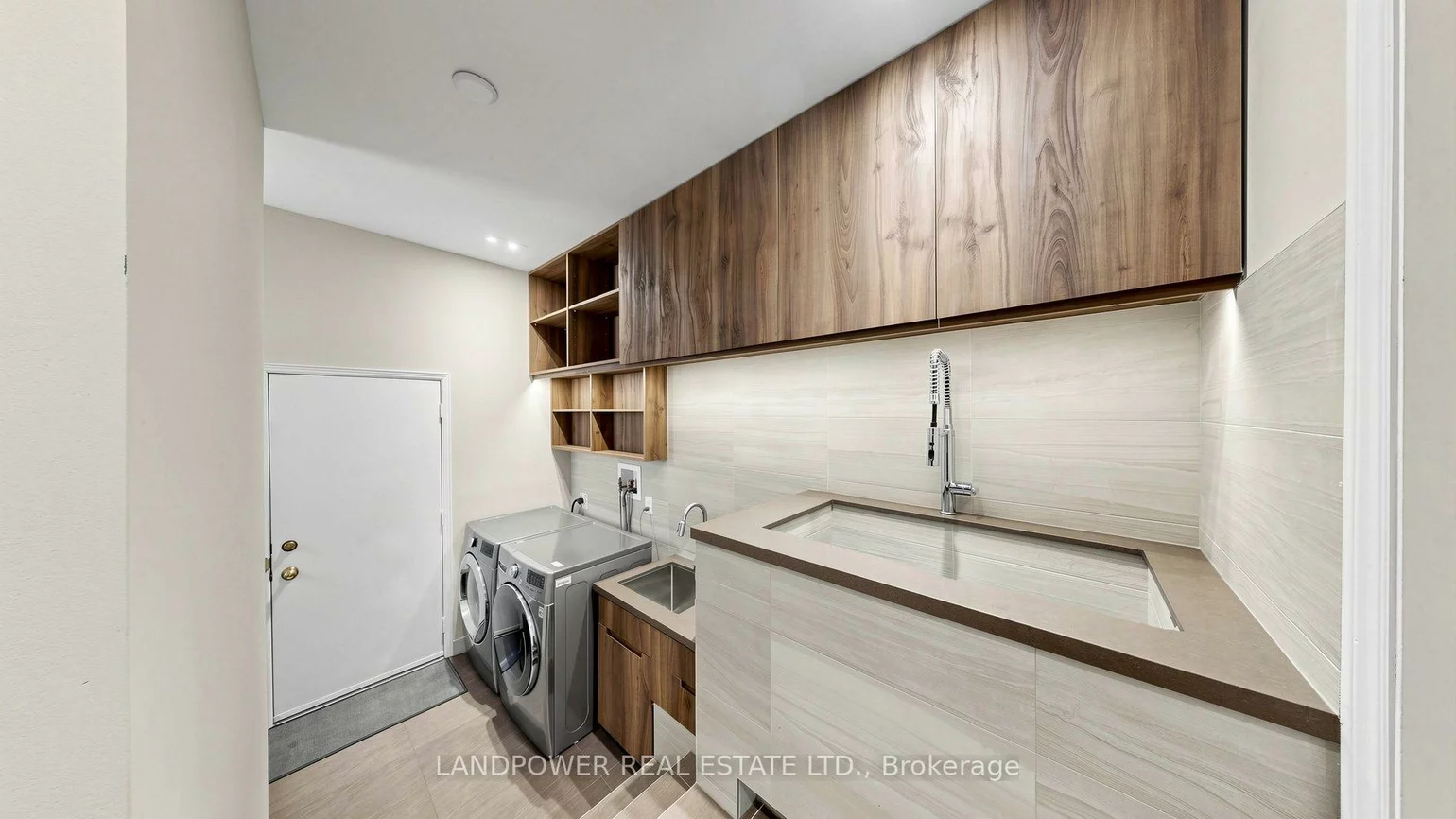 2, Ambleside, Unionville, Markham