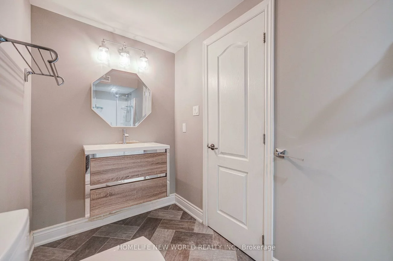 125, Northvale, Cornell, Markham