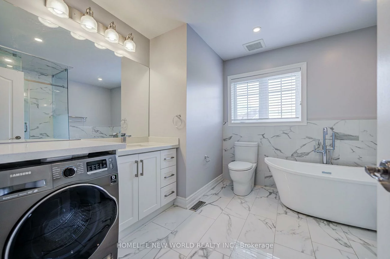 125, Northvale, Cornell, Markham