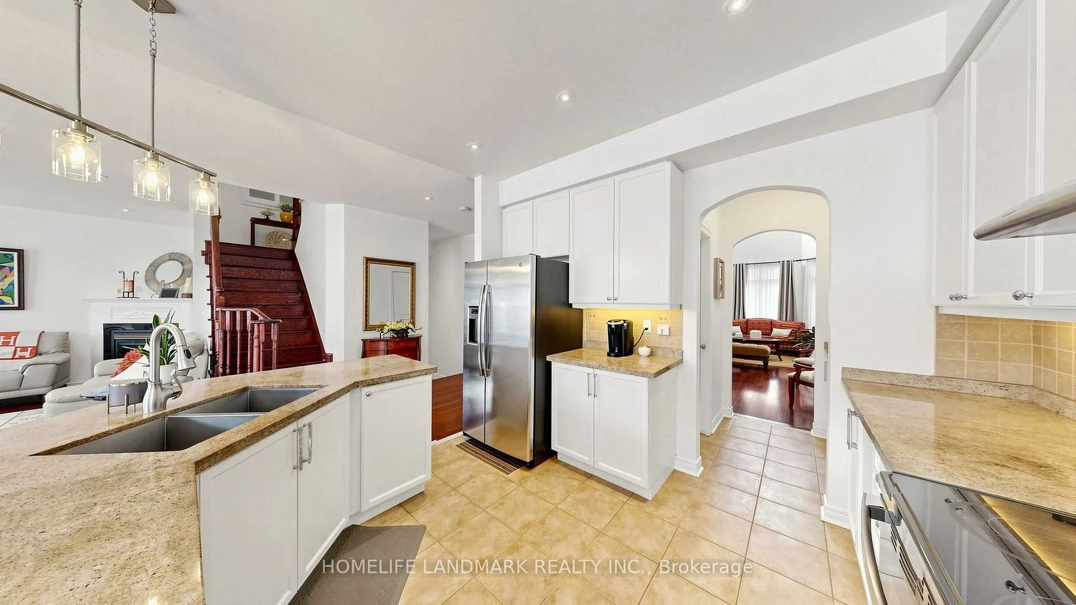 25, Gordon Weedon, Greensborough, Markham
