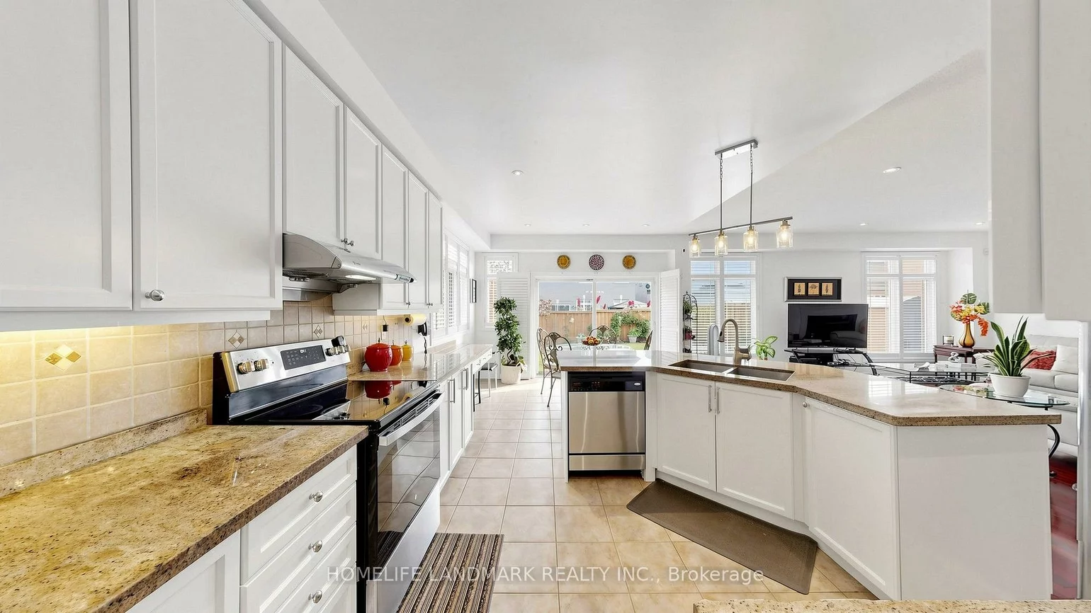 25, Gordon Weedon, Greensborough, Markham