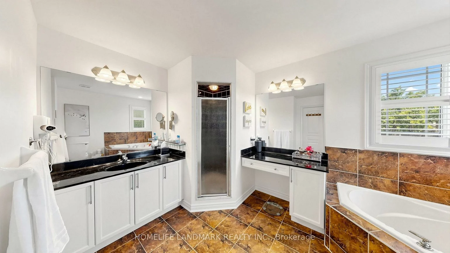 25, Gordon Weedon, Greensborough, Markham
