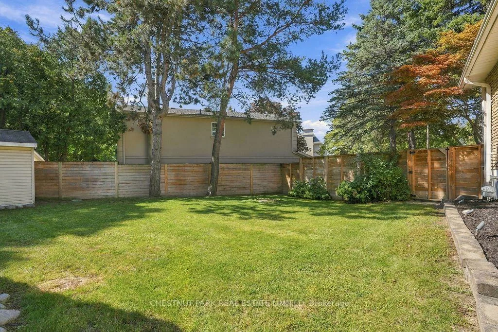 23, Kings Inn, Bayview Fairway-Bayview Country Club Estates, Markham