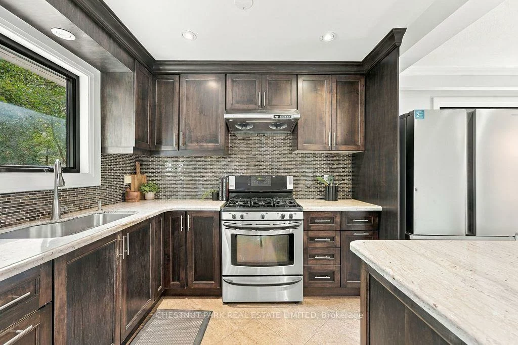 23, Kings Inn, Bayview Fairway-Bayview Country Club Estates, Markham