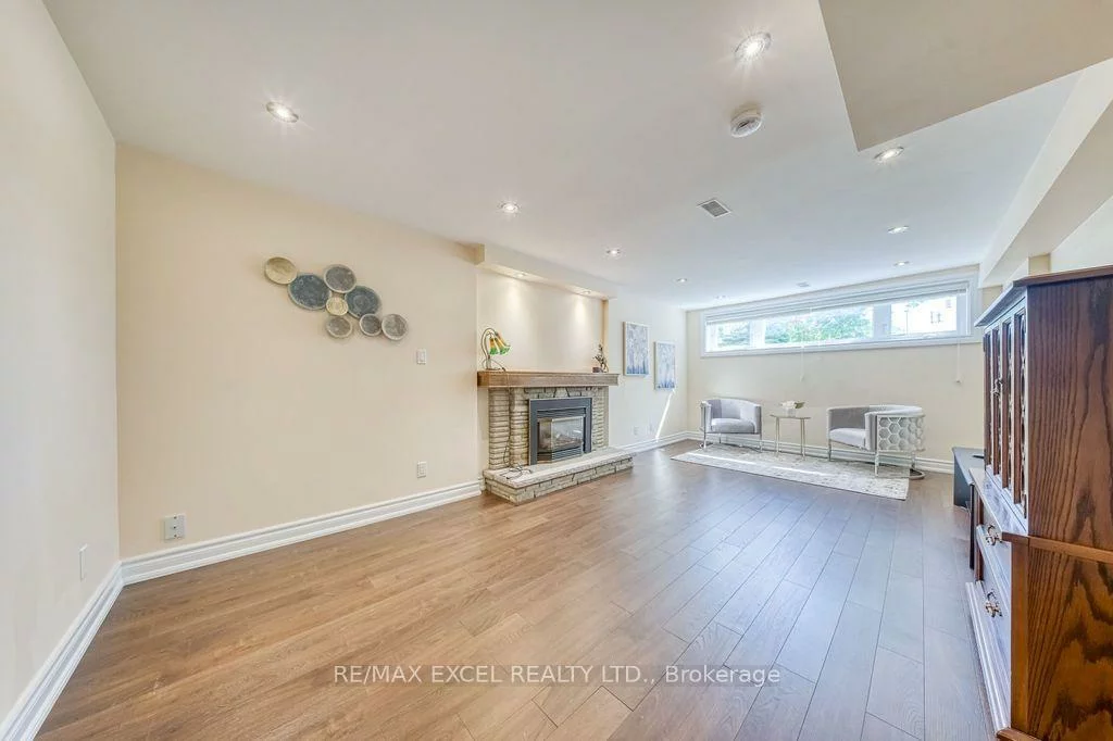 120, Drakefield, Bullock, Markham