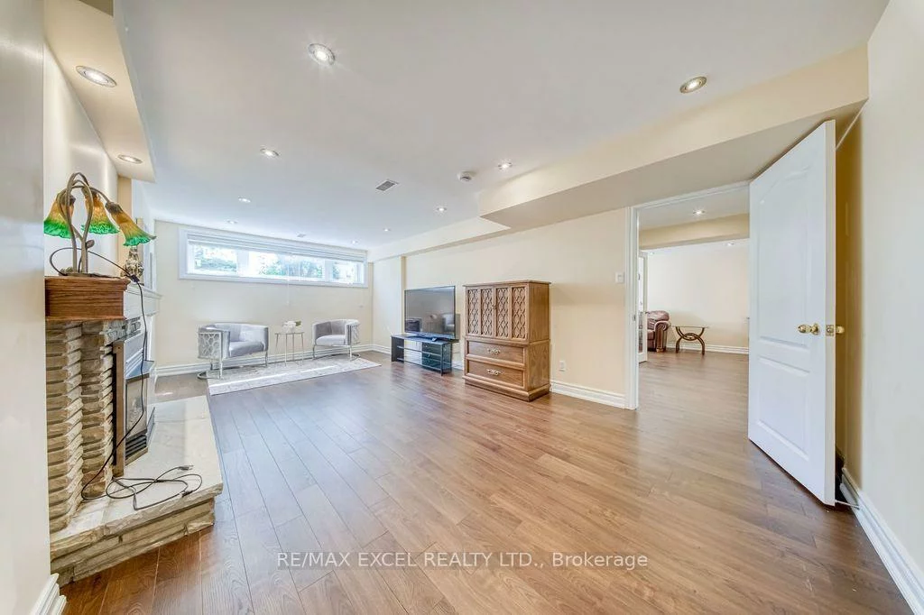 120, Drakefield, Bullock, Markham