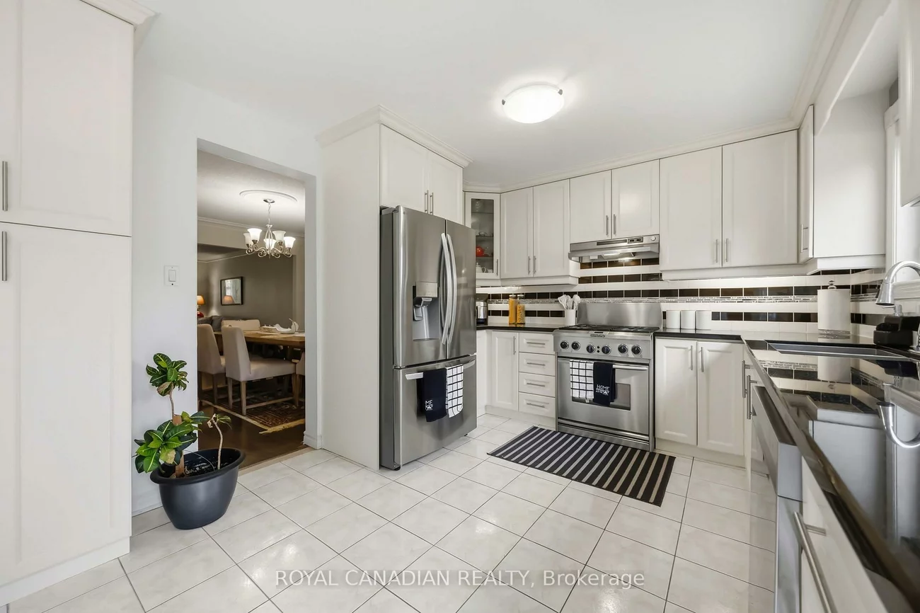 135, Tilman, Markham Village, Markham