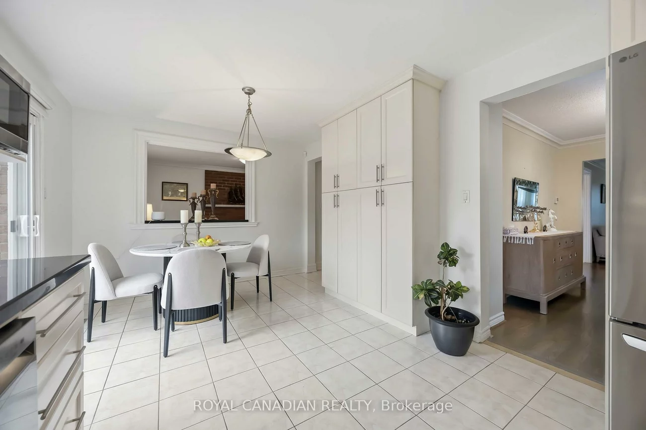 135, Tilman, Markham Village, Markham