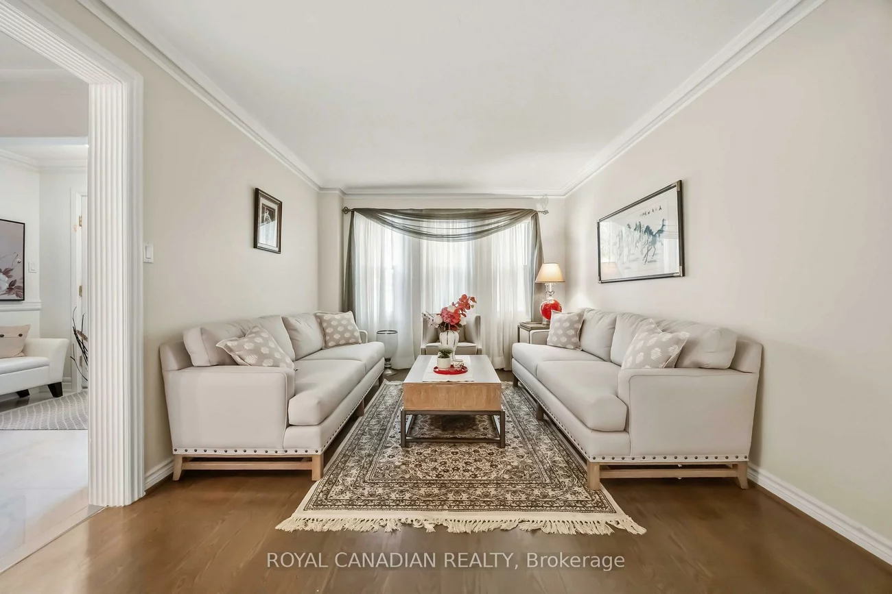 135, Tilman, Markham Village, Markham