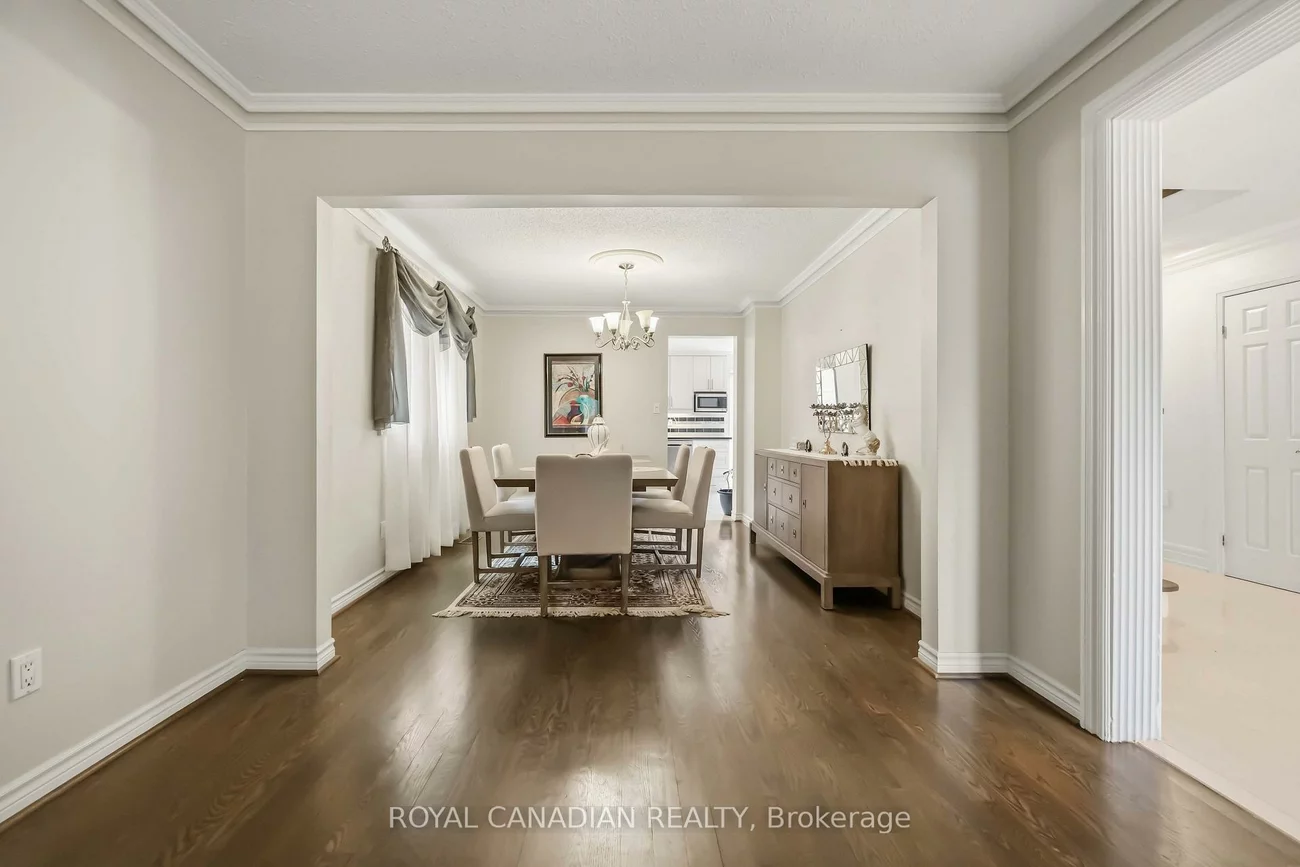 135, Tilman, Markham Village, Markham