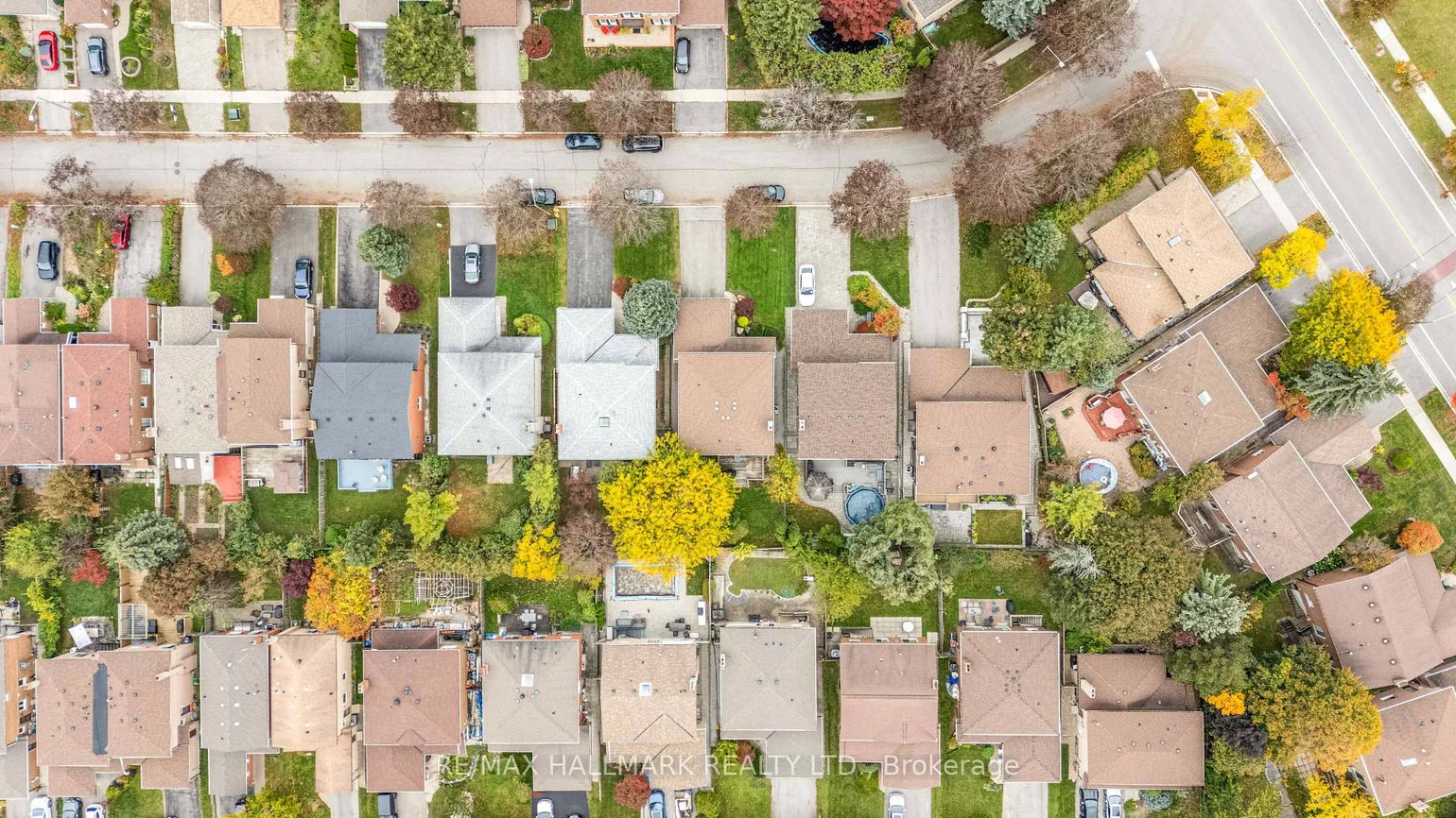 7, Charnwood, Aileen-Willowbrook, Markham