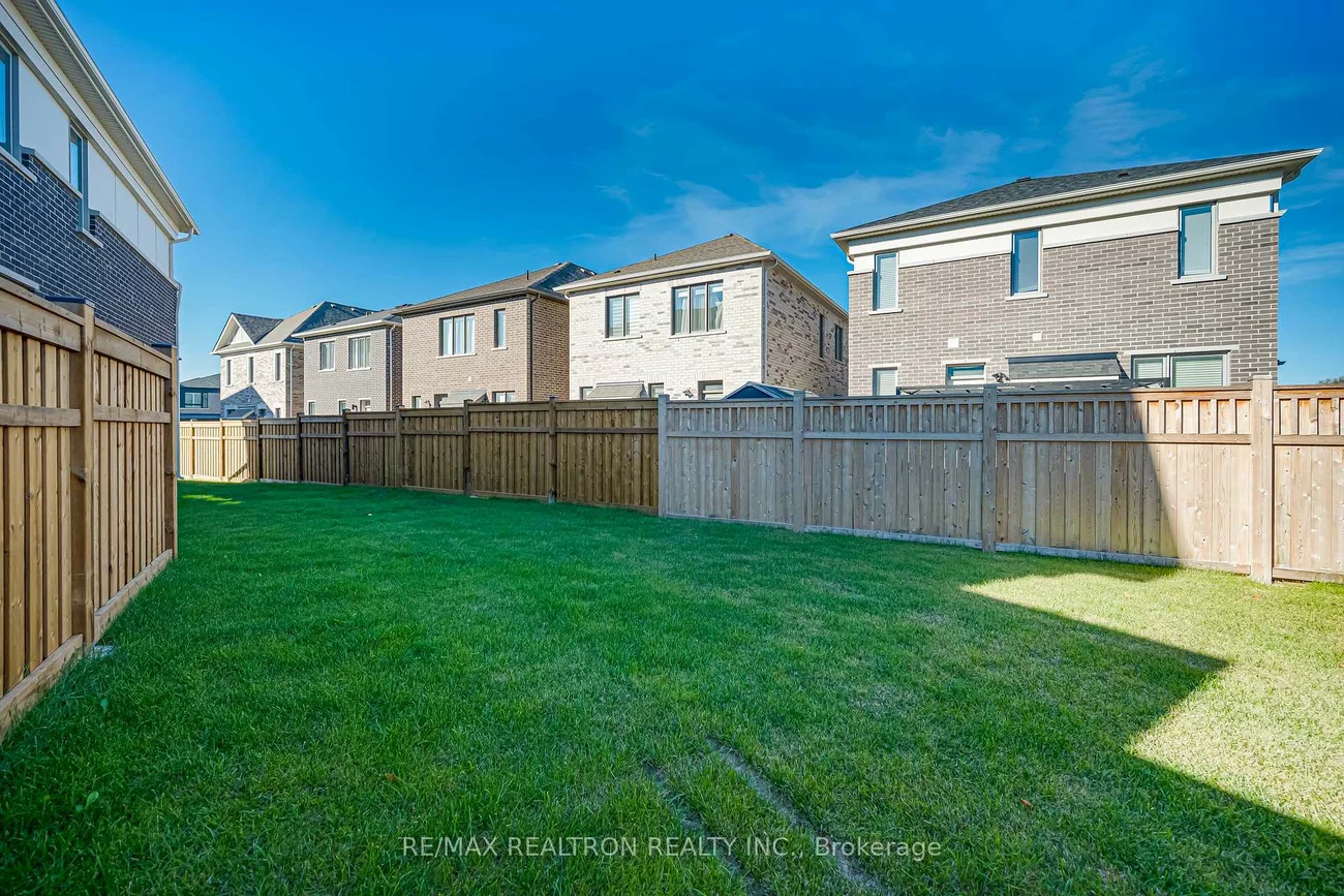 57, Greenridge, Cathedraltown, Markham