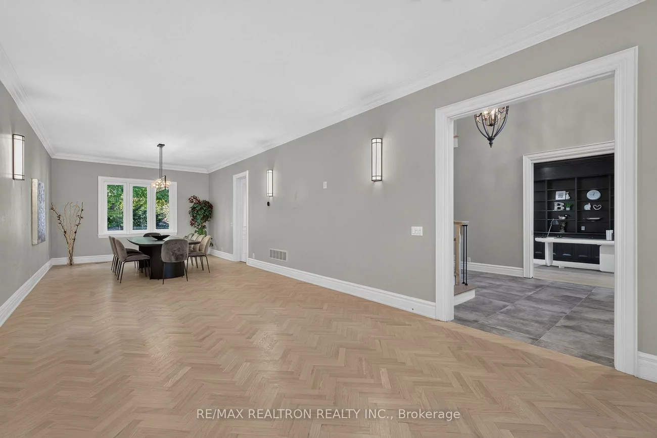 48, Johnson, Thornhill, Markham