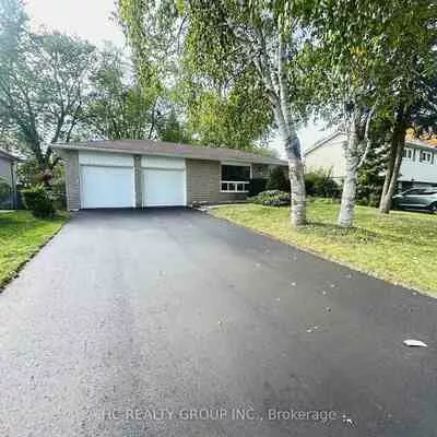 32, Sciberras, Unionville, Markham