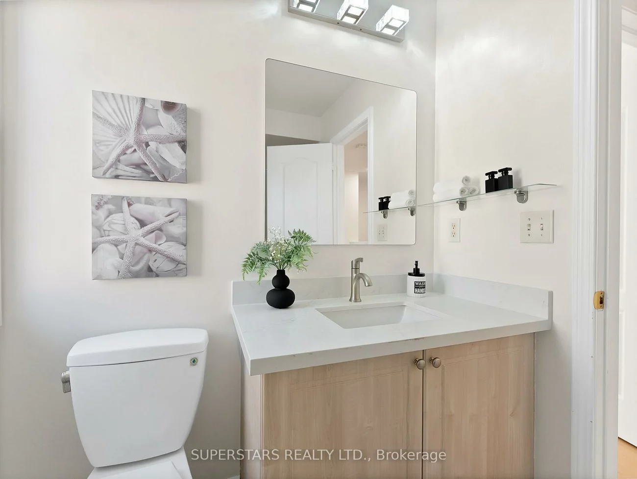 512, Bur Oak, Berczy, Markham