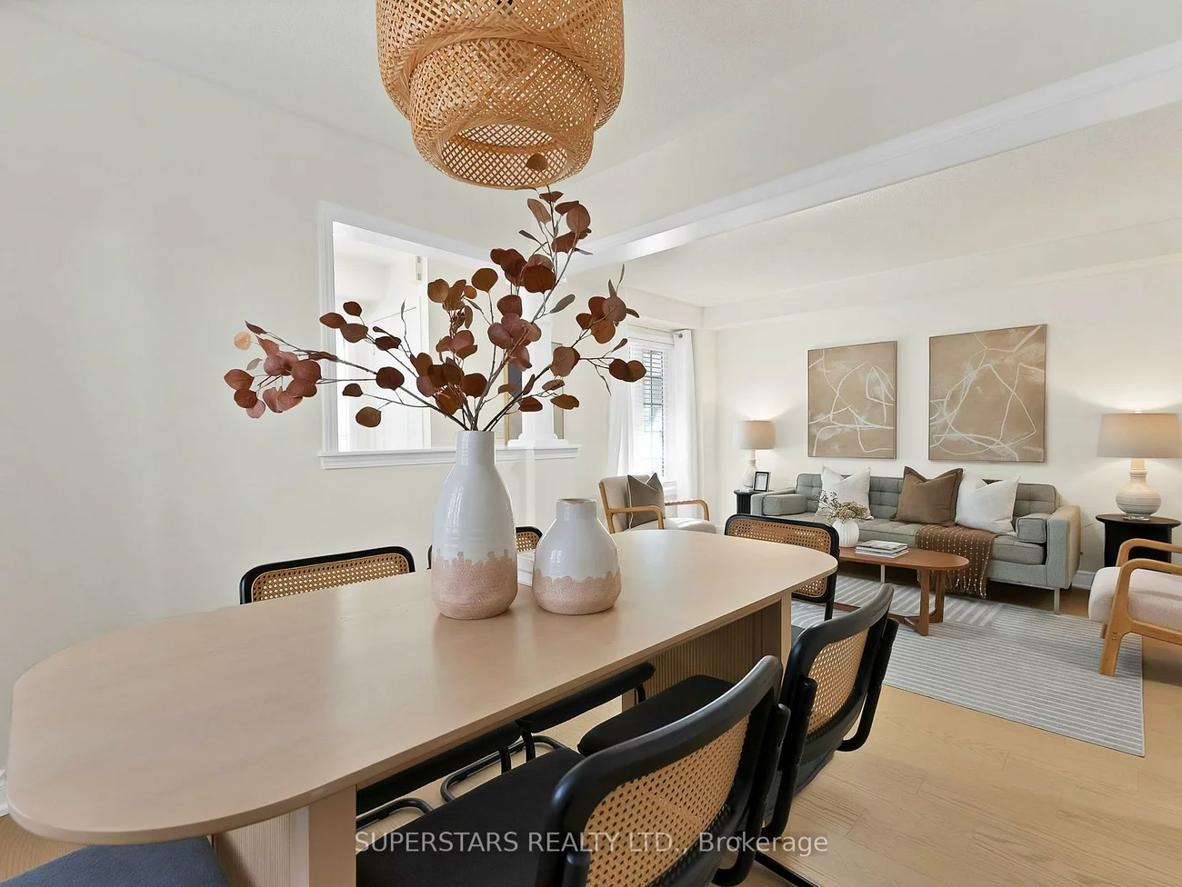 512, Bur Oak, Berczy, Markham