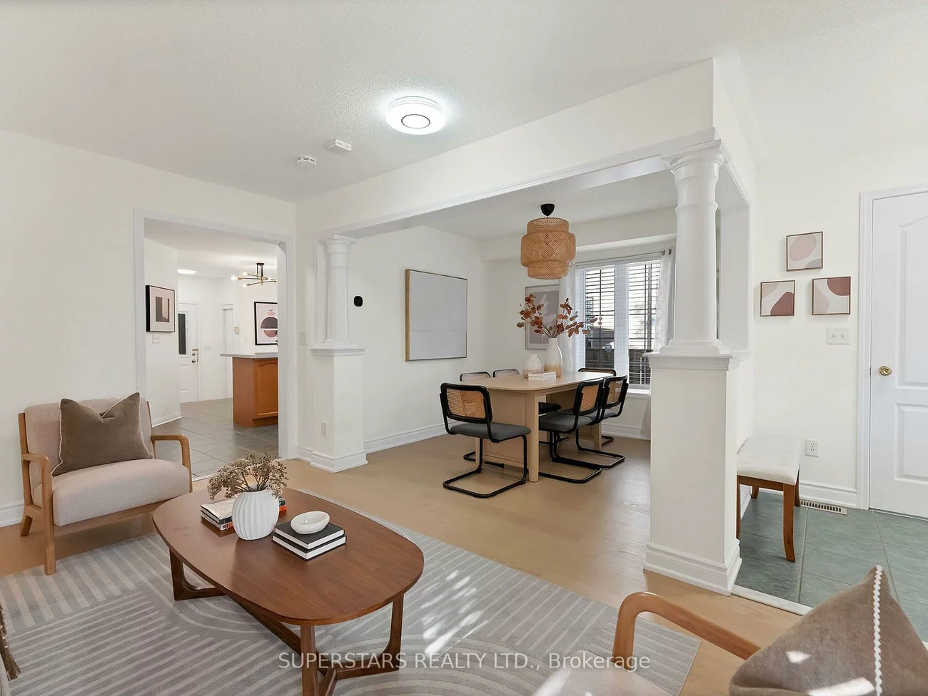 512, Bur Oak, Berczy, Markham