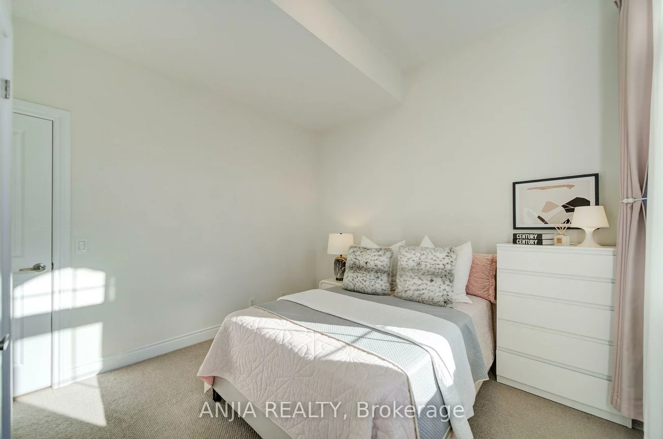 107, Guardhouse, Angus Glen, Markham