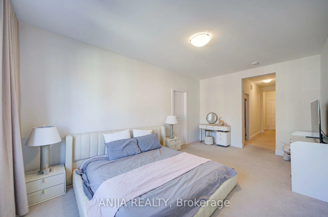 107, Guardhouse, Angus Glen, Markham