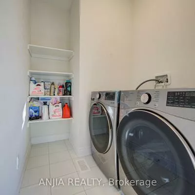 107, Guardhouse, Angus Glen, Markham