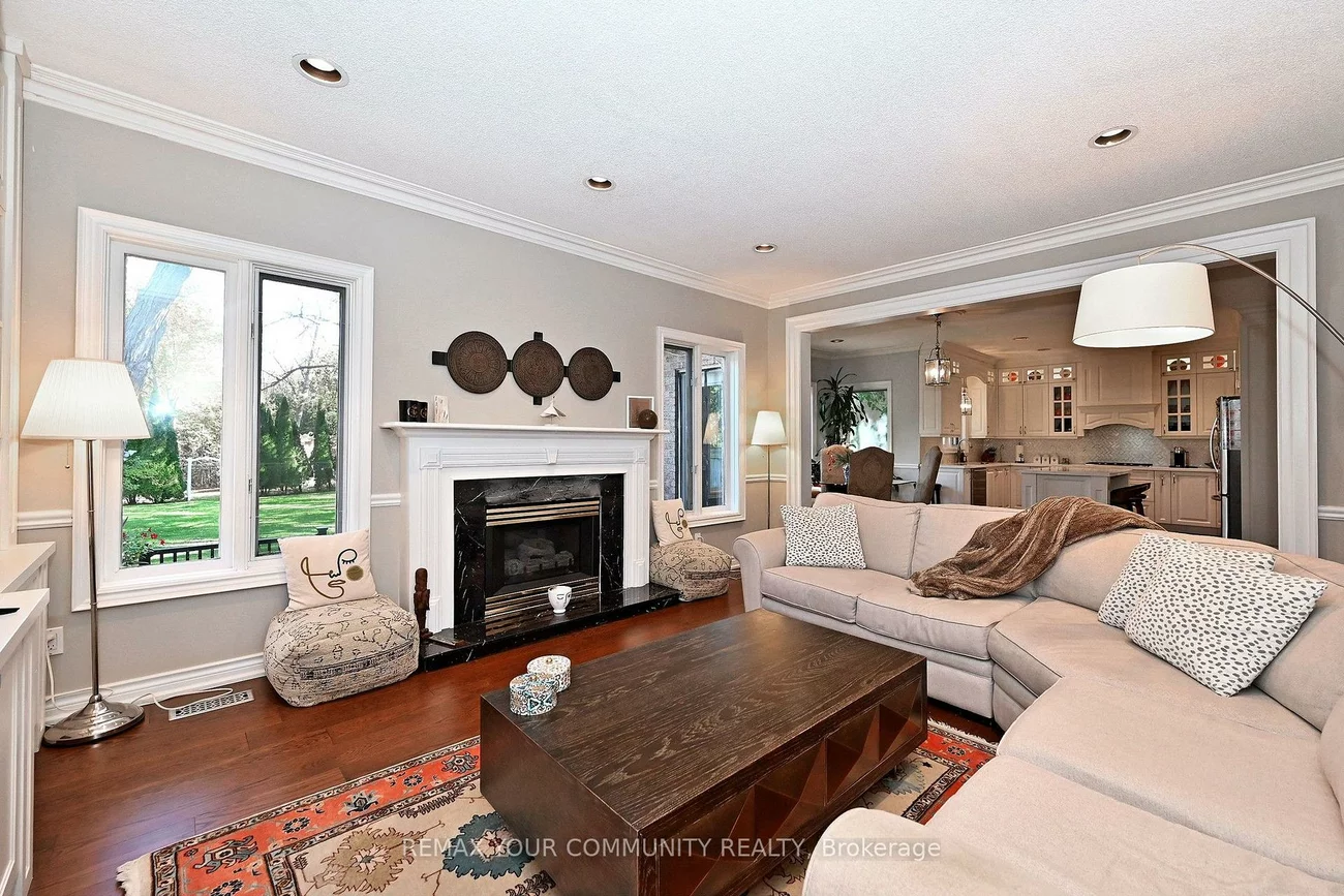 73, Sprucewood, Thornhill, Markham