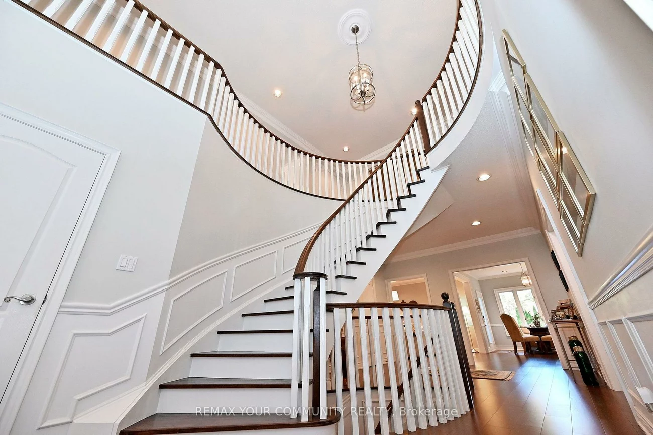 73, Sprucewood, Thornhill, Markham