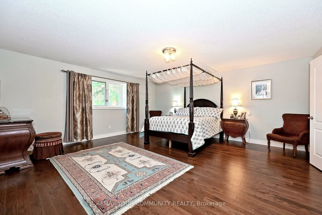 73, Sprucewood, Thornhill, Markham