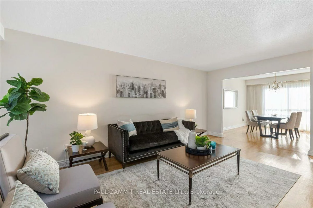 33, Coral Harbour, Bayview Fairway-Bayview Country Club Estates, Markham