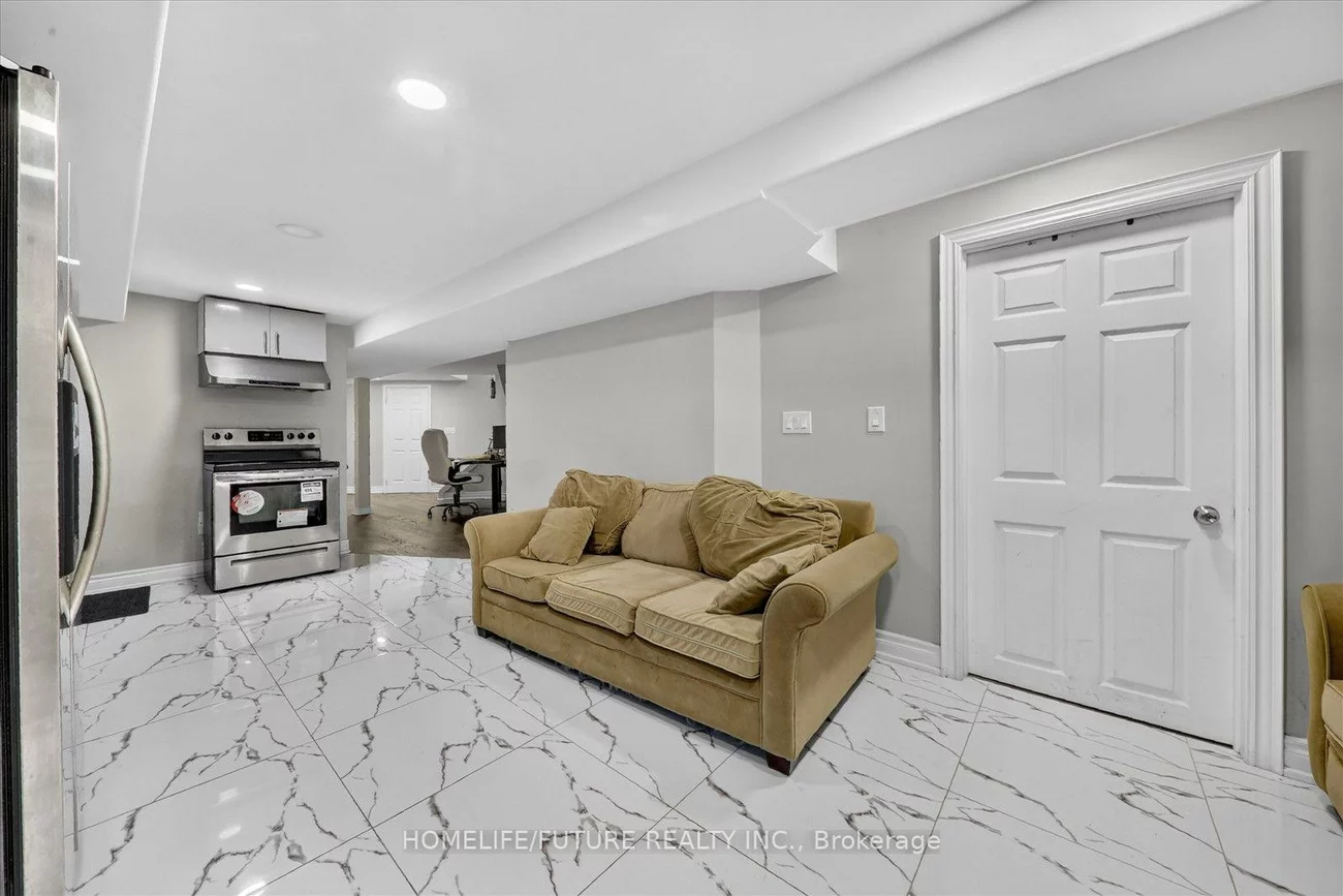 24, Medley, Milliken Mills East, Markham
