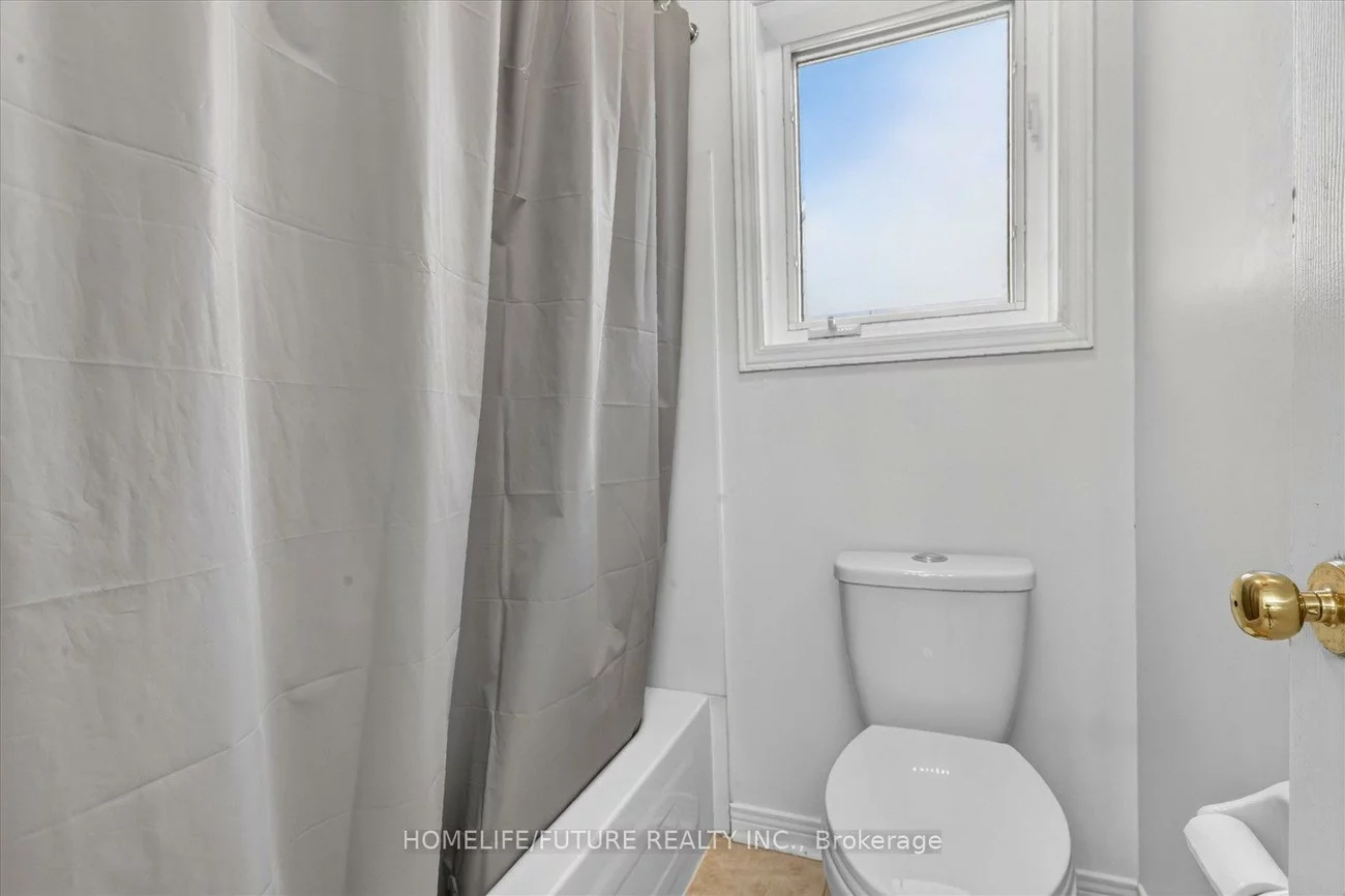 24, Medley, Milliken Mills East, Markham