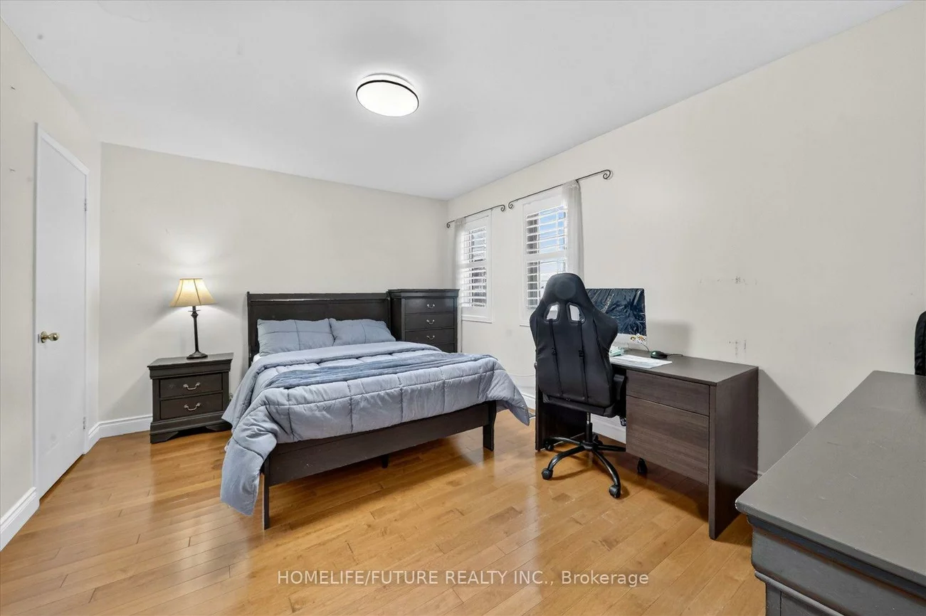 24, Medley, Milliken Mills East, Markham