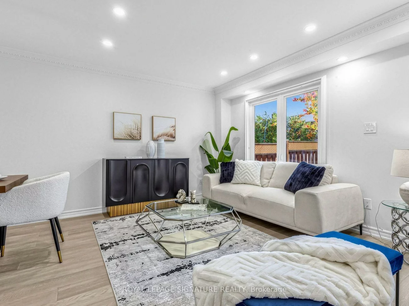 12, Strathmore, Raymerville, Markham