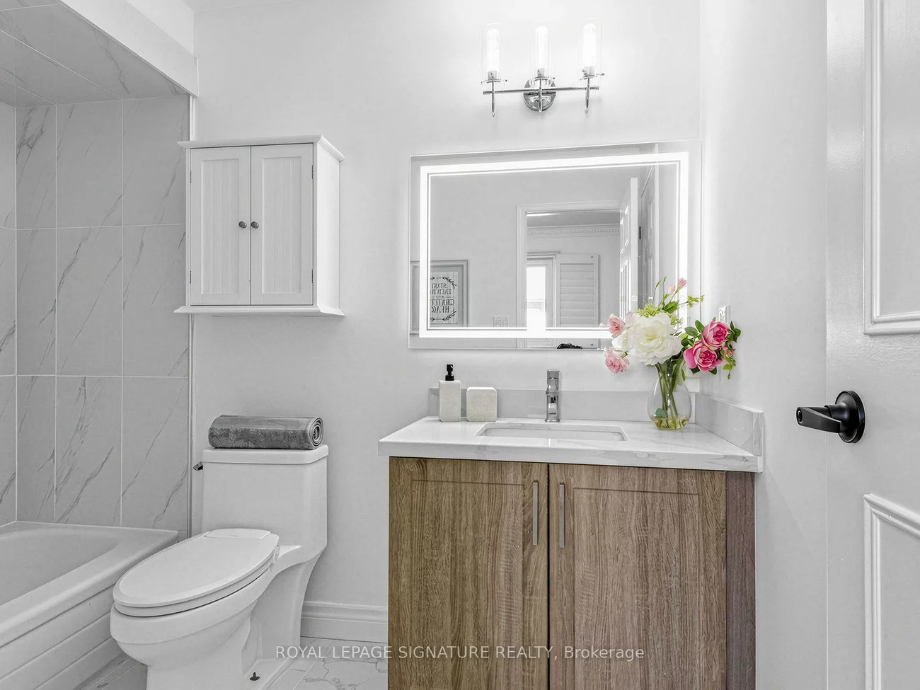 12, Strathmore, Raymerville, Markham