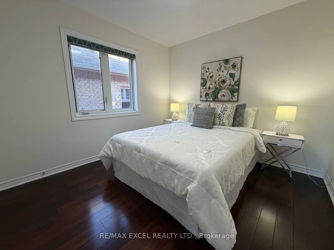 15, Zeng Cheng, Victoria Square, Markham