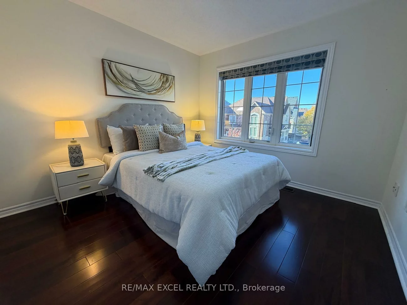 15, Zeng Cheng, Victoria Square, Markham