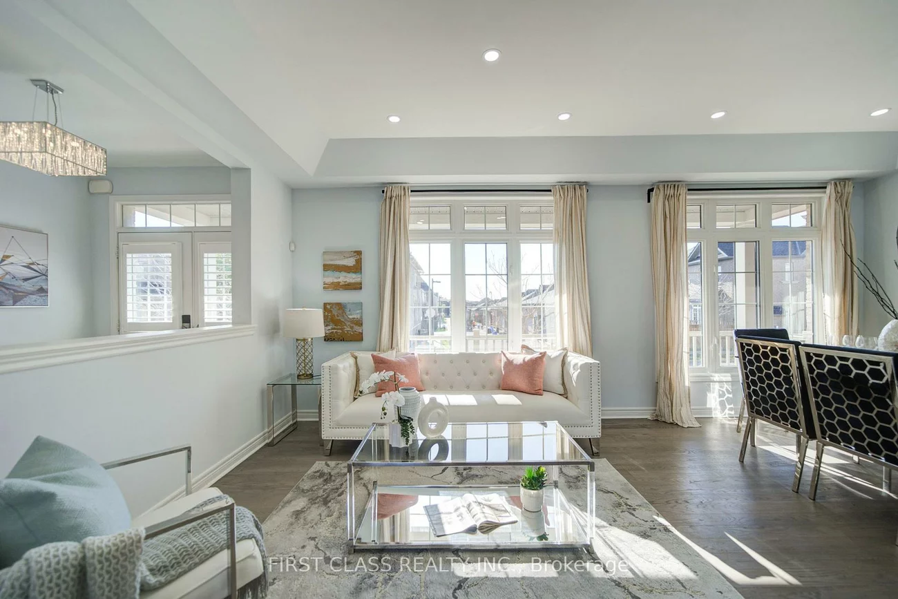 81, Pearl Lake, Cornell, Markham