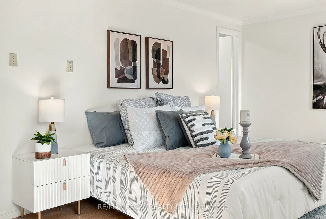 97, Tangmere, Milliken Mills East, Markham